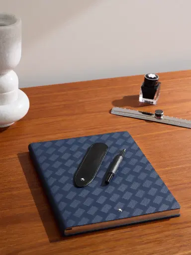 Montblanc Meisterstück Leather Pen Pouch - Men | Thumbnail 2 Montblanc Meisterstück Leather Pen Pouch - Men | Thumbnail 2
