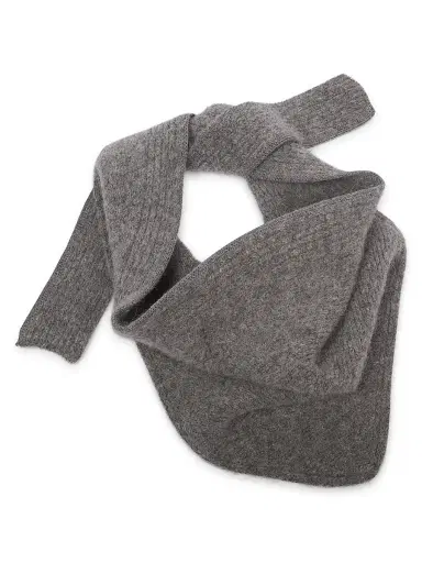 Jacquemus Men's Logo Alpaca-Blend Wrap | Thumbnail 3 Jacquemus Men's Logo Alpaca-Blend Wrap | Thumbnail 3