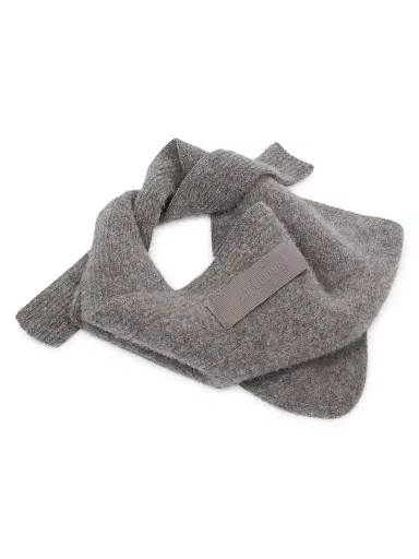 Jacquemus Men's Logo Alpaca-Blend Wrap | Thumbnail 4 Jacquemus Men's Logo Alpaca-Blend Wrap | Thumbnail 4