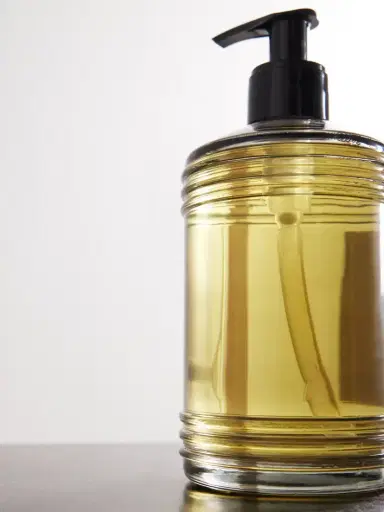 LOEWE PERFUMES Liquid Soap - Ivy, 360ml | Thumbnail 3 LOEWE PERFUMES Liquid Soap - Ivy, 360ml | Thumbnail 3