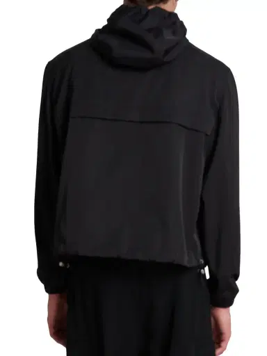 AMI Paris Men's Logo Hooded Windbreaker - Black | Thumbnail 4 AMI Paris Men's Logo Hooded Windbreaker - Black | Thumbnail 4