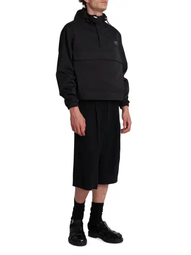 AMI Paris Men's Logo Hooded Windbreaker - Black | Thumbnail 1 AMI Paris Men's Logo Hooded Windbreaker - Black | Thumbnail 1