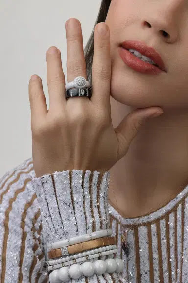 ROBERTO DEMEGLIO Diamond Section White Ceramic Dama Ring | Thumbnail 3 ROBERTO DEMEGLIO Diamond Section White Ceramic Dama Ring | Thumbnail 3