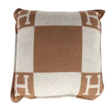 HERMÈS Hermes "Avalon" Signature H Cushion PM Ecru and Camel Set | Thumbnail 2 HERMÈS Hermes "Avalon" Signature H Cushion PM Ecru and Camel Set | Thumbnail 2