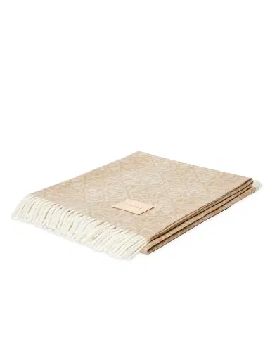LOEWE Anagram Wool-Cashmere Blanket - Beige | Thumbnail 2 LOEWE Anagram Wool-Cashmere Blanket - Beige | Thumbnail 2