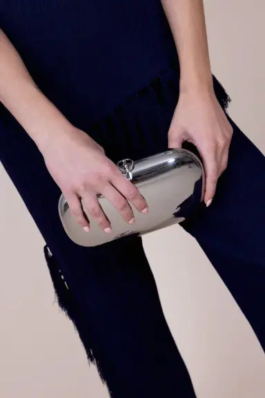 JEFFREY LEVINSON Elina Plus Clutch - Chrome | Thumbnail 3 JEFFREY LEVINSON Elina Plus Clutch - Chrome | Thumbnail 3