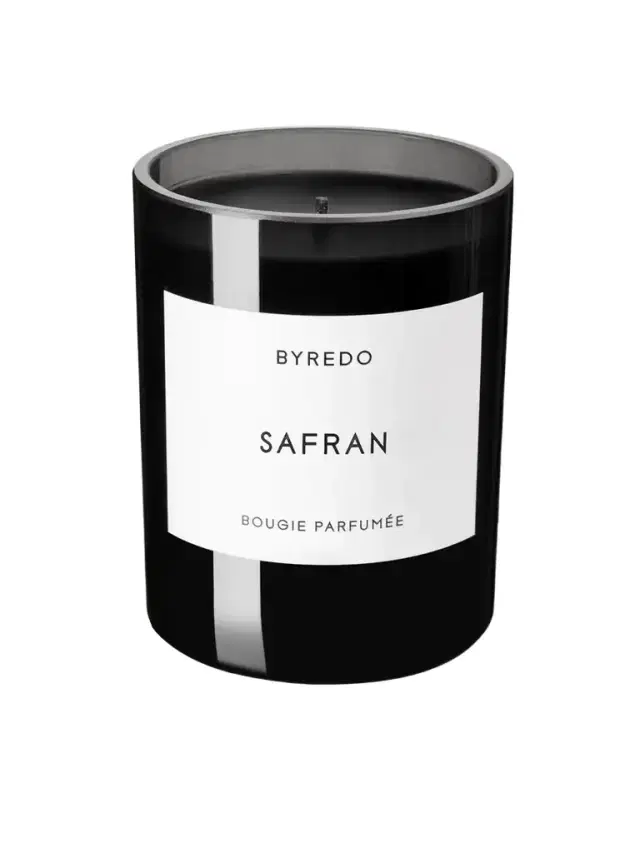 Safran Scented Candle, 240g Safran Scented Candle, 240g