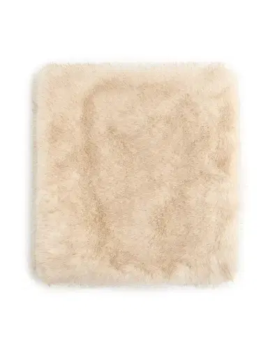 Valentino Garavani Women's Faux Fur Scarf - Ivory Beige | Thumbnail 2 Valentino Garavani Women's Faux Fur Scarf - Ivory Beige | Thumbnail 2