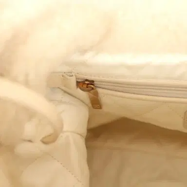 Chanel Chanel Small 22 Bag Ecru Shearling Brushed Gold Hardware | Thumbnail 11 Chanel Chanel Small 22 Bag Ecru Shearling Brushed Gold Hardware | Thumbnail 11