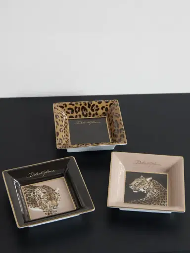 Dolce & Gabbana Set Of Three Printed Porcelain Decorative Plates | Thumbnail 1 Dolce & Gabbana Set Of Three Printed Porcelain Decorative Plates | Thumbnail 1
