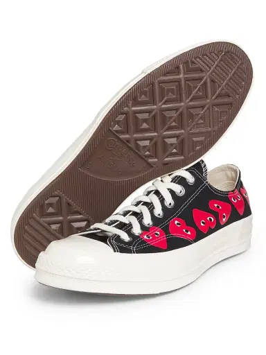 Comme des Garçons PLAY Unisex CdG PLAY x Converse Men's Chuck Taylor All Star Multi-Heart Low-Top Sneakers | Thumbnail 6 Comme des Garçons PLAY Unisex CdG PLAY x Converse Men's Chuck Taylor All Star Multi-Heart Low-Top Sneakers | Thumbnail 6