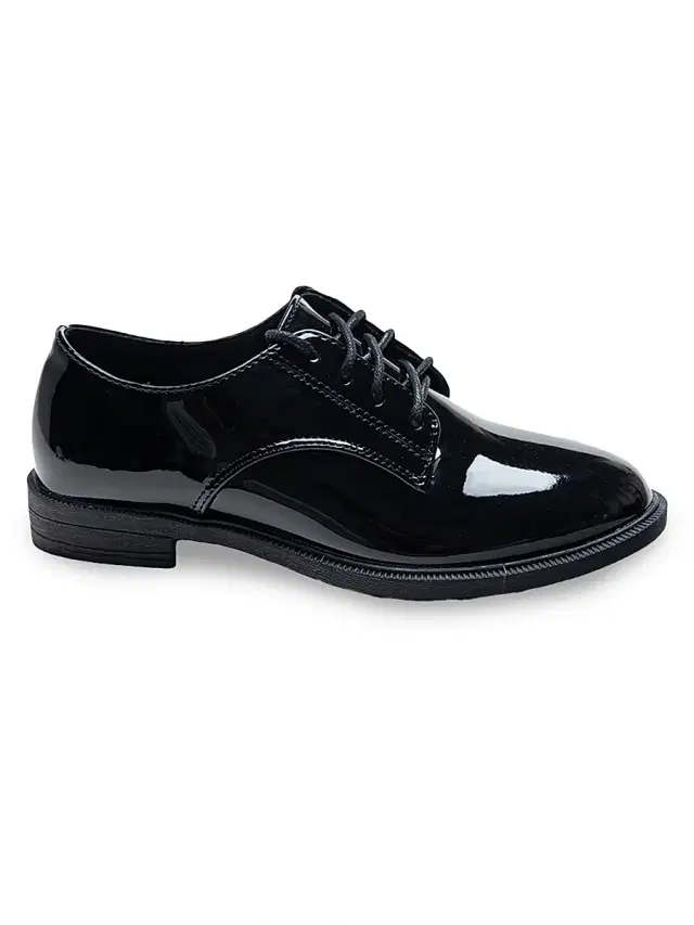 Faux Patent Leather Oxford Laced Dress Shoes - Black 5 (Child) Faux Patent Leather Oxford Laced Dress Shoes - Black 5 (Child)