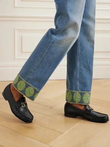 Valentino Garavani Vlogo Signature 20 Leather Loafers | Thumbnail 2 Valentino Garavani Vlogo Signature 20 Leather Loafers | Thumbnail 2