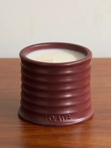 LOEWE PERFUMES Beetroot Small Scented Candle, 170g - Men | Thumbnail 1 LOEWE PERFUMES Beetroot Small Scented Candle, 170g - Men | Thumbnail 1