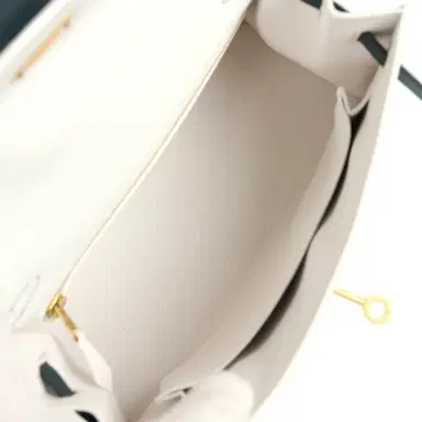 HERMÈS Hermes Special Order (HSS) Kelly Sellier 25 White and Vert Cypress Epsom Brushed Gold Hardware | Thumbnail 8 HERMÈS Hermes Special Order (HSS) Kelly Sellier 25 White and Vert Cypress Epsom Brushed Gold Hardware | Thumbnail 8