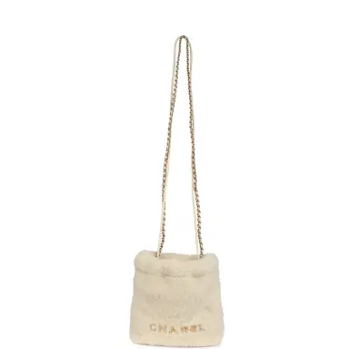 Chanel Chanel Mini 22 Bag Ecru Shearling Gold Hardware | Thumbnail 7 Chanel Chanel Mini 22 Bag Ecru Shearling Gold Hardware | Thumbnail 7