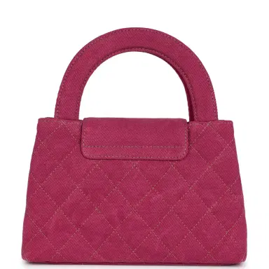 Chanel Chanel Small Kelly Shopper Pink Washed Denim Brushed Gold Hardware | Thumbnail 4 Chanel Chanel Small Kelly Shopper Pink Washed Denim Brushed Gold Hardware | Thumbnail 4