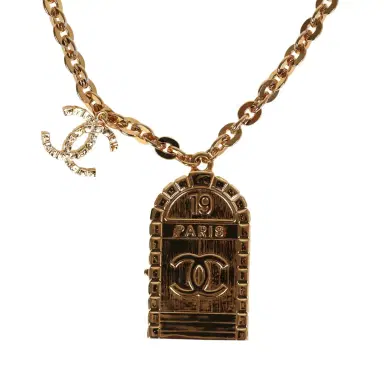 Chanel Chanel Rue Cambon 31 Door Pendant Necklace Gold Tone Metal Hardware | Thumbnail 3 Chanel Chanel Rue Cambon 31 Door Pendant Necklace Gold Tone Metal Hardware | Thumbnail 3