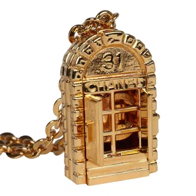 Chanel Chanel Rue Cambon 31 Door Pendant Necklace Gold Tone Metal Hardware | Thumbnail 4 Chanel Chanel Rue Cambon 31 Door Pendant Necklace Gold Tone Metal Hardware | Thumbnail 4