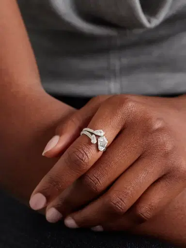 David Morris 18-karat White Gold Diamond Ring | Thumbnail 2 David Morris 18-karat White Gold Diamond Ring | Thumbnail 2