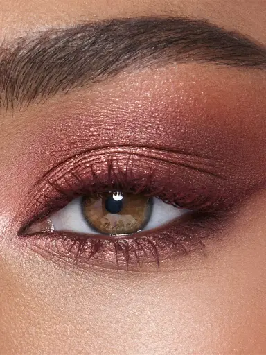Charlotte Tilbury Women's Pillow Talk Dreams Lux Eyeshadow Palette - Pillow Talk Dreams | Thumbnail 4 Charlotte Tilbury Women's Pillow Talk Dreams Lux Eyeshadow Palette - Pillow Talk Dreams | Thumbnail 4