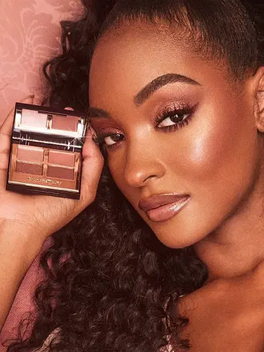 Charlotte Tilbury Women's Pillow Talk Dreams Lux Eyeshadow Palette - Pillow Talk Dreams | Thumbnail 5 Charlotte Tilbury Women's Pillow Talk Dreams Lux Eyeshadow Palette - Pillow Talk Dreams | Thumbnail 5