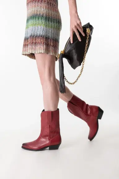 Golden Goose Wish Star Low Boot - Cherry Red | Thumbnail 4 Golden Goose Wish Star Low Boot - Cherry Red | Thumbnail 4