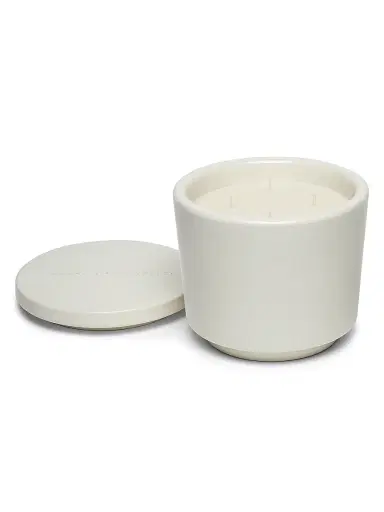 Brunello Cucinelli Maxi Scented Candle in Craquelé Ceramic Vessel with Lid - White | Thumbnail 1 Brunello Cucinelli Maxi Scented Candle in Craquelé Ceramic Vessel with Lid - White | Thumbnail 1