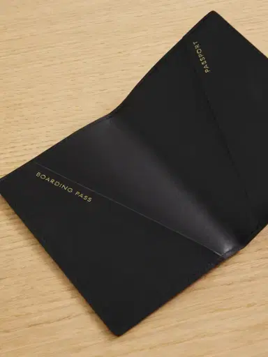 Smythson Panama Textured-leather Passport Holder | Thumbnail 3 Smythson Panama Textured-leather Passport Holder | Thumbnail 3