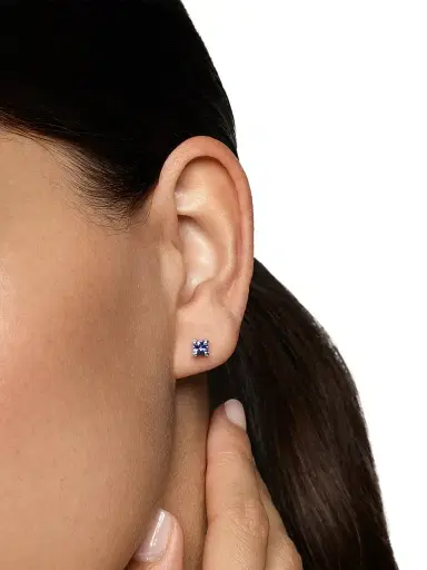 David Yurman Women's Micro Chatelaine Stud Earrings in 18K White Gold with Tanzanite, 4.8MM - Tanzanite | Thumbnail 2 David Yurman Women's Micro Chatelaine Stud Earrings in 18K White Gold with Tanzanite, 4.8MM - Tanzanite | Thumbnail 2