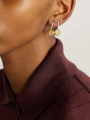 Foundrae Vivacity Mini Medallion 18-karat Yellow And White Gold Diamond Single Earring | Thumbnail 4 Foundrae Vivacity Mini Medallion 18-karat Yellow And White Gold Diamond Single Earring | Thumbnail 4
