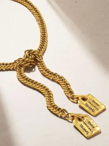 Vintage Chanel Gold-plated Necklace | Thumbnail 3 Vintage Chanel Gold-plated Necklace | Thumbnail 3