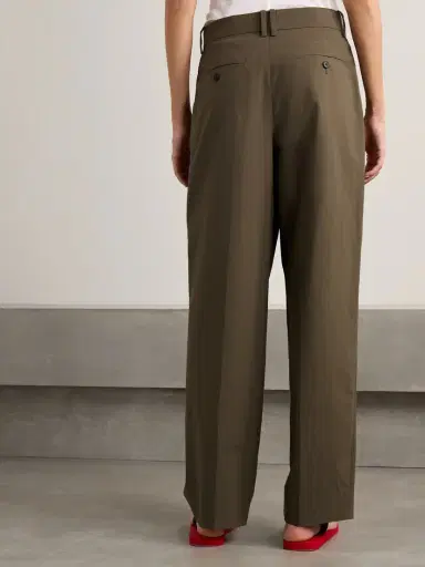 The Row Lilas Pleated Cotton Tapered Pants | Thumbnail 4 The Row Lilas Pleated Cotton Tapered Pants | Thumbnail 4