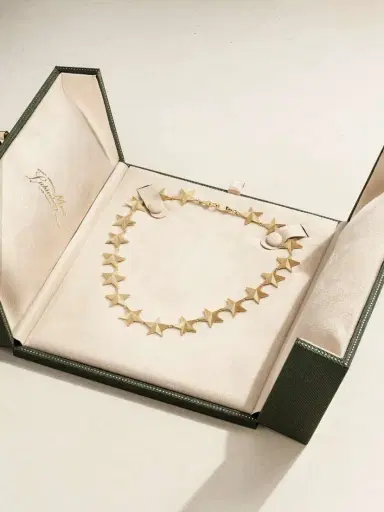 Marie Lichtenberg Star 18-karat Gold Necklace | Thumbnail 6 Marie Lichtenberg Star 18-karat Gold Necklace | Thumbnail 6