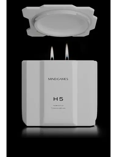 MIND GAMES H5 White Tobacco Tonka Bean Candle | Thumbnail 3 MIND GAMES H5 White Tobacco Tonka Bean Candle | Thumbnail 3