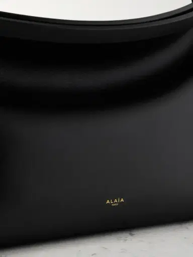 Alaïa Click E/w Large Leather Shoulder Bag | Thumbnail 4 Alaïa Click E/w Large Leather Shoulder Bag | Thumbnail 4