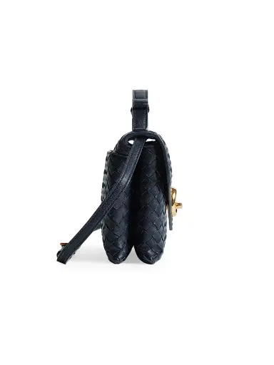 Bottega Veneta Women's Knot Lock Intrecciato Leather Top Handle Bag | Thumbnail 5 Bottega Veneta Women's Knot Lock Intrecciato Leather Top Handle Bag | Thumbnail 5
