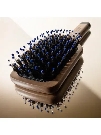 Sisley-Paris Hair Rituel Pocket Brush | Thumbnail 4 Sisley-Paris Hair Rituel Pocket Brush | Thumbnail 4