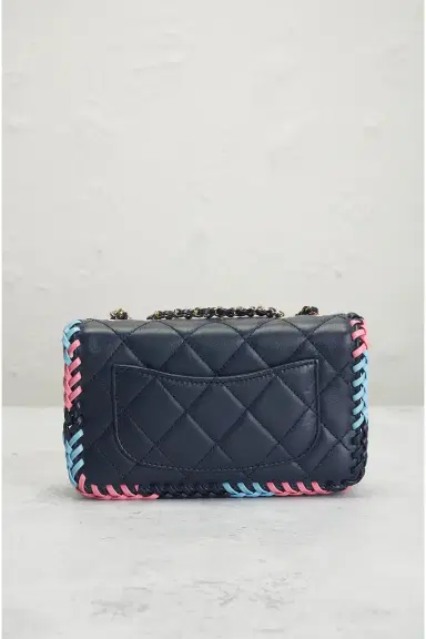 Chanel Chanel Lambskin Wallet on Chain | Thumbnail 3 Chanel Chanel Lambskin Wallet on Chain | Thumbnail 3