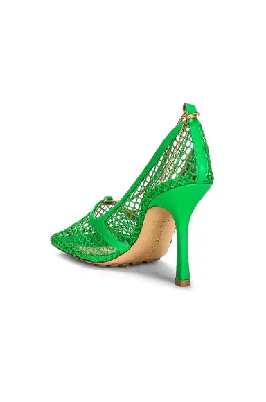 Bottega Veneta Stretch Pumps | Thumbnail 3 Bottega Veneta Stretch Pumps | Thumbnail 3