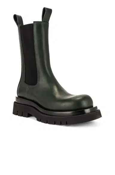 Bottega Veneta Lug Chelsea Boots | Thumbnail 2 Bottega Veneta Lug Chelsea Boots | Thumbnail 2