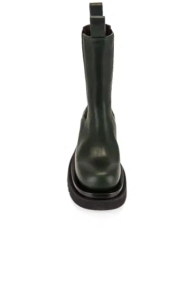 Bottega Veneta Lug Chelsea Boots | Thumbnail 4 Bottega Veneta Lug Chelsea Boots | Thumbnail 4