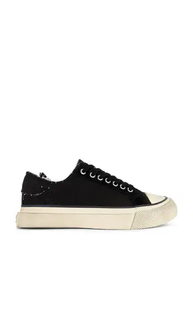 East Pacific Trade Dive Vintage Sneakers | Thumbnail 1 East Pacific Trade Dive Vintage Sneakers | Thumbnail 1