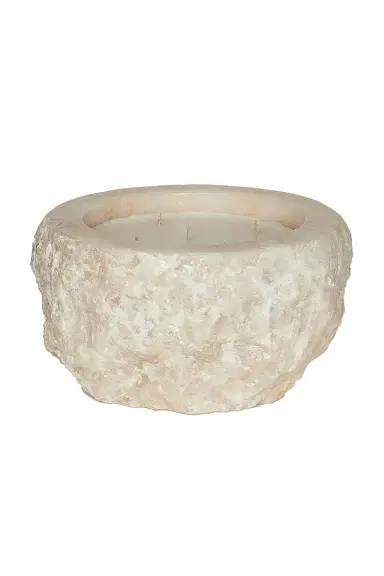 OLIVE ATELIERS The Atelier Candle | Thumbnail 1 OLIVE ATELIERS The Atelier Candle | Thumbnail 1