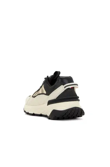 Moncler Lite Runner Low Top Sneakers | Thumbnail 3 Moncler Lite Runner Low Top Sneakers | Thumbnail 3