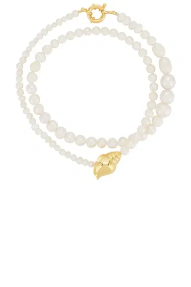 Timeless Pearly Shelly Necklace | Thumbnail 3 Timeless Pearly Shelly Necklace | Thumbnail 3