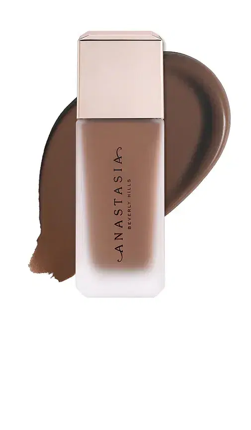 Impeccable Blurring Second-Skin Matte Foundation Impeccable Blurring Second-Skin Matte Foundation
