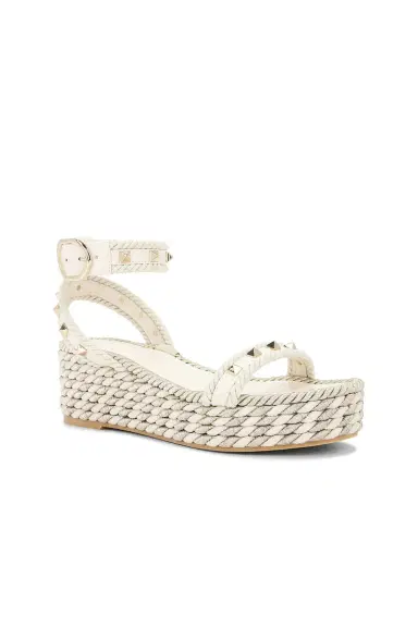 Valentino Garavani Rockstud Flatform Espadrillas | Thumbnail 2 Valentino Garavani Rockstud Flatform Espadrillas | Thumbnail 2