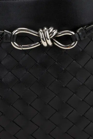 Bottega Veneta Flat Andiamo Messenger Avenue Stitch | Thumbnail 6 Bottega Veneta Flat Andiamo Messenger Avenue Stitch | Thumbnail 6