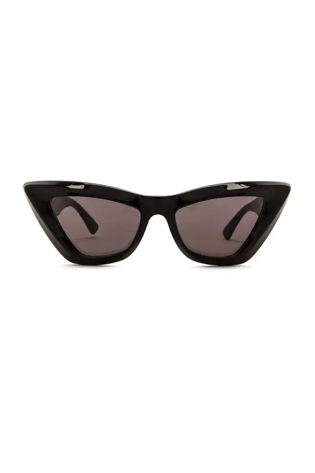 Classic Ribbon Cat Eye Sunglasses Classic Ribbon Cat Eye Sunglasses